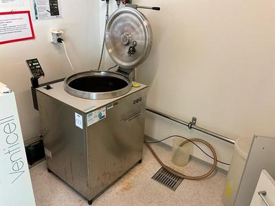 Overview picture of Varioklav 500E steam sterilizer